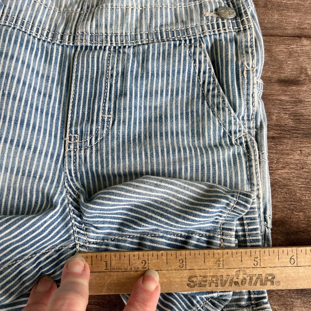 Oshkosh B’Gosh Boys Sz 24 Months Blue & White Striped Denim Conductor Overalls